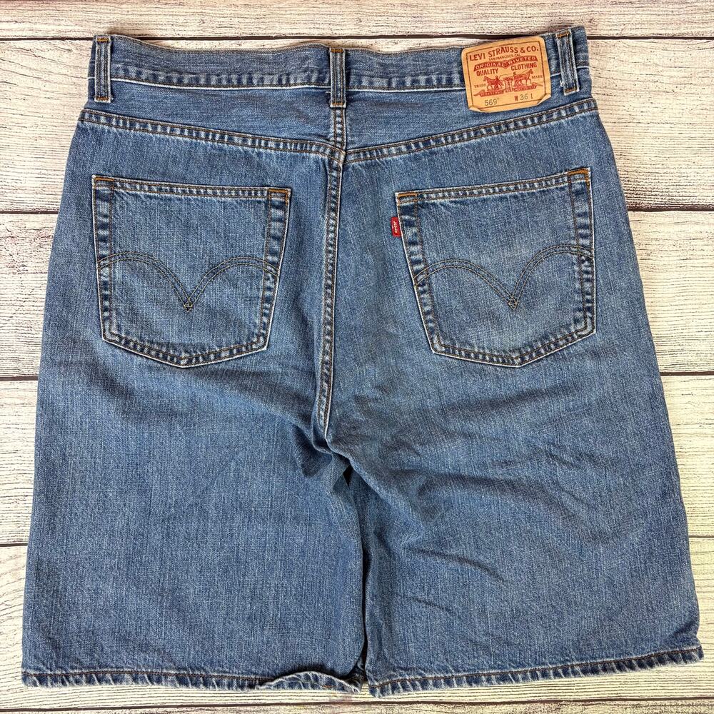 Vintage Y2k Levi's 569 Loose Baggy Denim Shorts